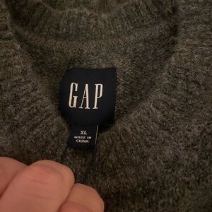 GAP Dark Gray Sweater XL